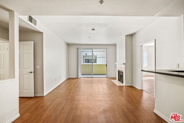 1845 Butler Avenue, Los Angeles CA: https://media.crmls.org/mediaz/46249ac9-6822-48d7-87e1-41c7fe5eb13d.jpg