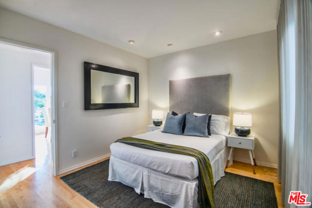 MLS #25621893 image #20