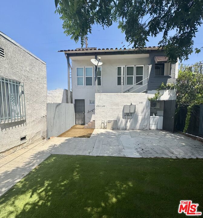 2911 W Florence Avenue #APT