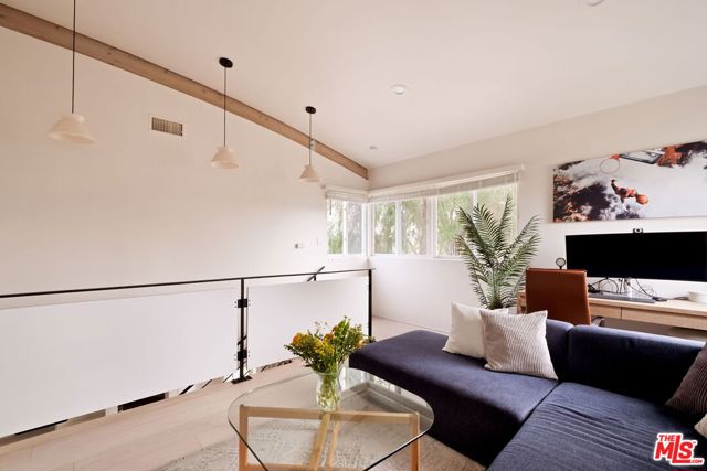 2913 Dell Avenue, Venice CA: https://media.crmls.org/mediaz/46263b8f-5529-4839-8e6e-f5c18b9e4265.jpg