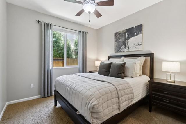 812 Geronimo Street, Gilroy CA: https://media.crmls.org/mediaz/462646b8-919a-4289-8e48-7d5cc717122f.jpg