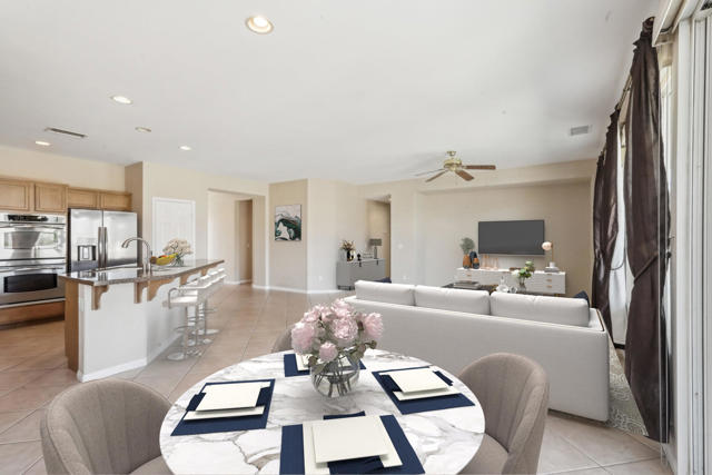 60375 Living Stone Drive, La Quinta CA: https://media.crmls.org/mediaz/4626712d-d017-475e-be17-0fc98967624a.jpg