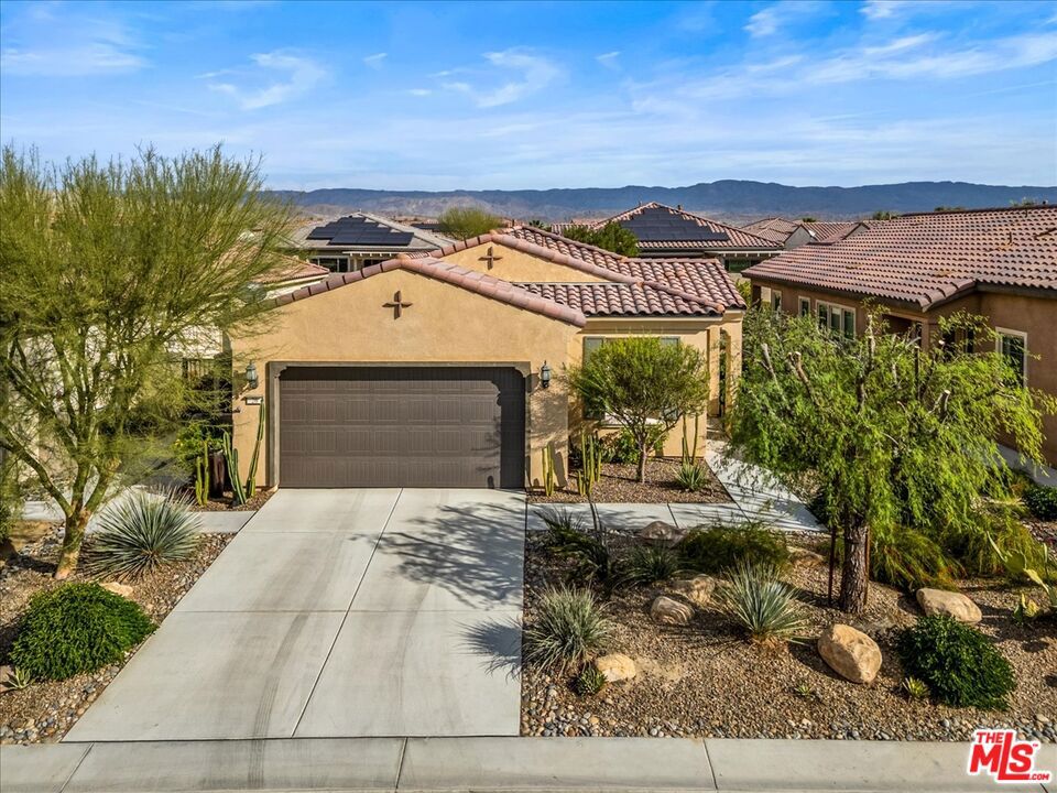 MLS #25619433 image #1