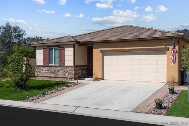 28315 Farm Creek Way, Valley Center CA: https://media.crmls.org/mediaz/4628571d-d617-4977-a385-4edace636746.jpg