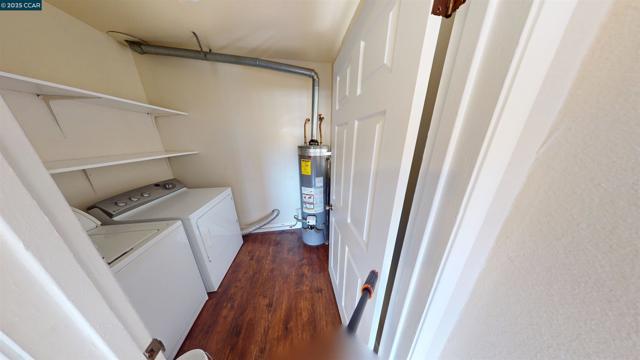2029 Sutter Ave, San Pablo CA: https://media.crmls.org/mediaz/46285984-83ad-4627-a6f8-13512cdf338e.jpg