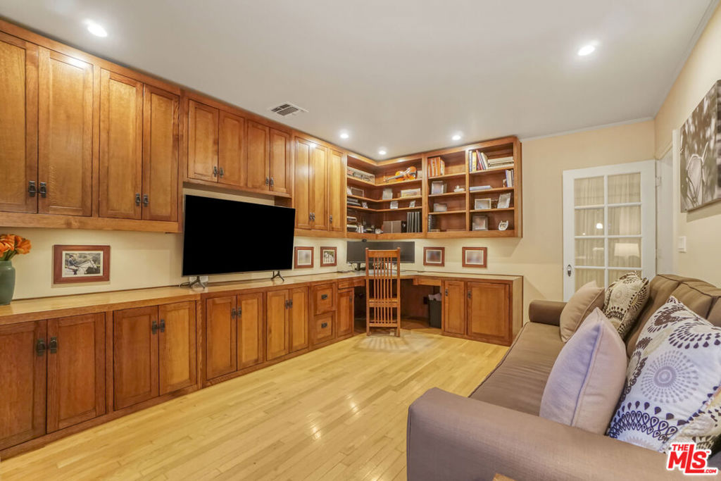 MLS #25521603 image #4