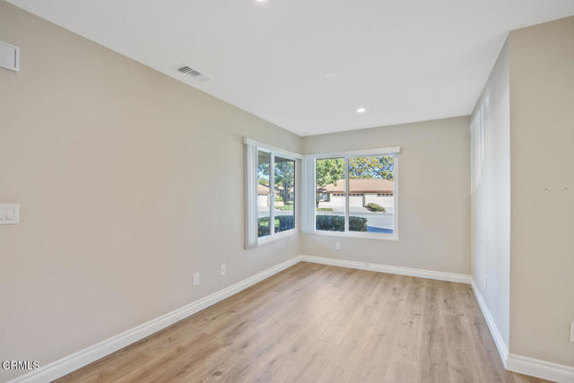 Detail Gallery Image 20 of 76 For 13325 Village 13, Camarillo,  CA 93012 - 3 Beds | 2 Baths