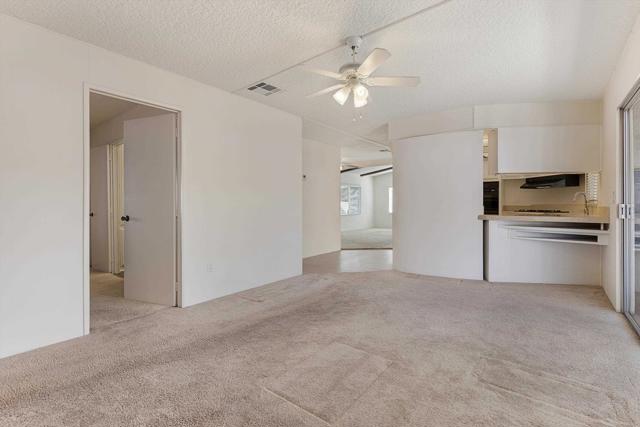 Detail Gallery Image 25 of 70 For 2130 Sunset Dr #135,  Vista,  CA 92081 - 2 Beds | 2 Baths