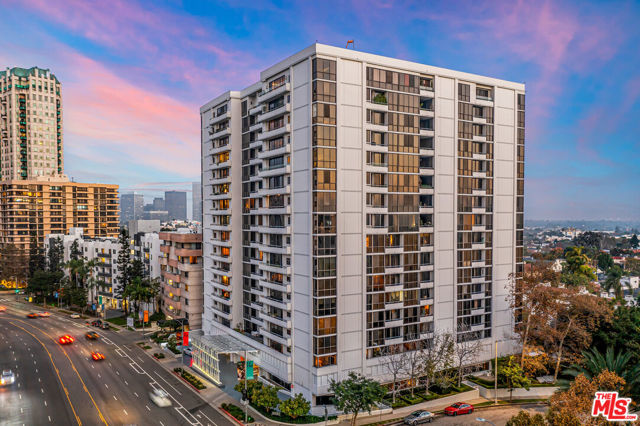 Image 2 for 10660 Wilshire Blvd #1804, Los Angeles, CA 90024