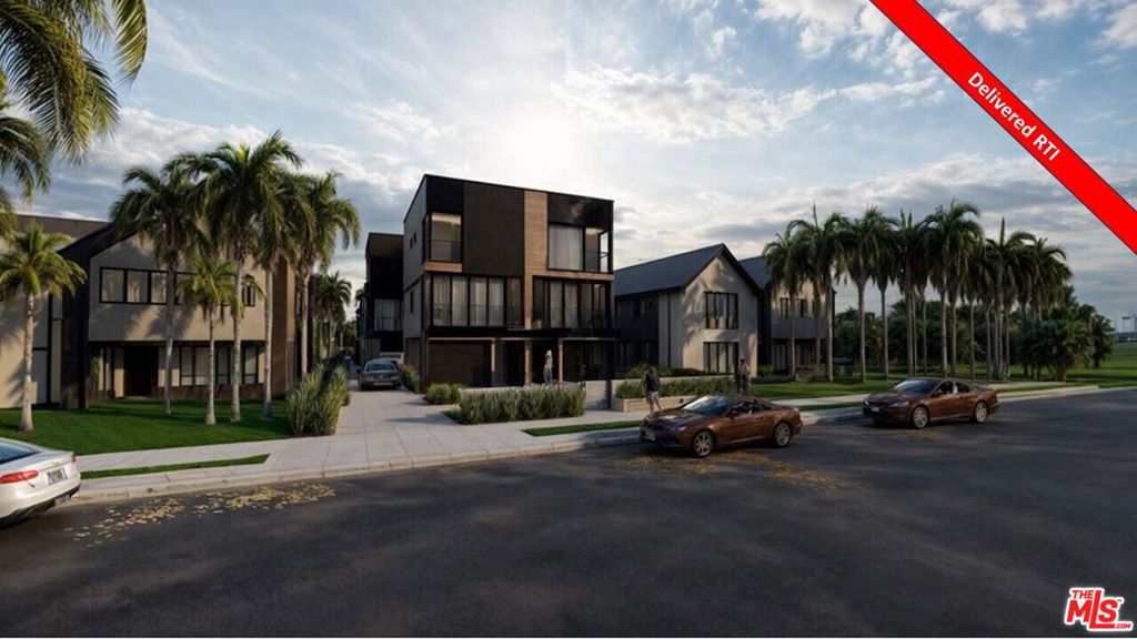1234 W 39th Place