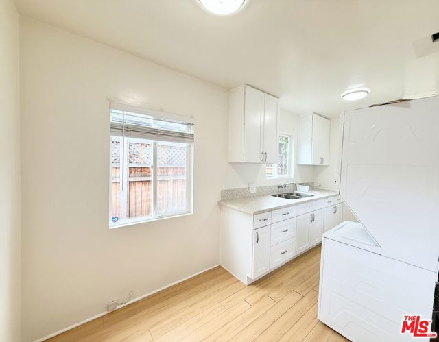 630 N Westbourne Drive, West Hollywood CA: https://media.crmls.org/mediaz/462fc81b-8f3f-4772-8fdb-251810f82789.jpg
