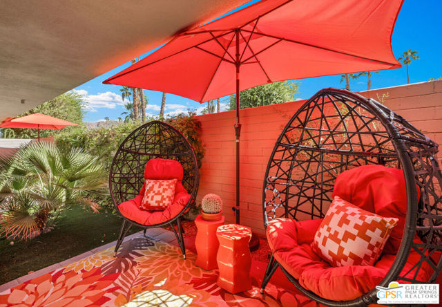 2285 S Calle Palo Fierro, Palm Springs, CA 92264