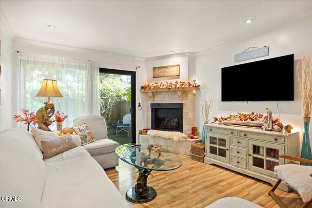 Detail Gallery Image 9 of 44 For 49 Mission Plaza Dr, Ventura,  CA 93001 - 2 Beds | 2 Baths