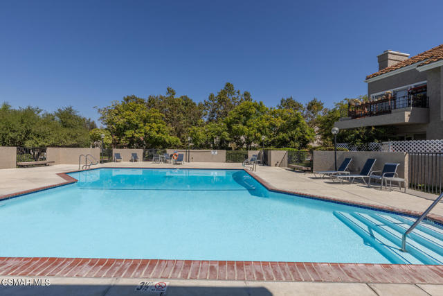 7027 Paseo Encantada Camarillo-large-040