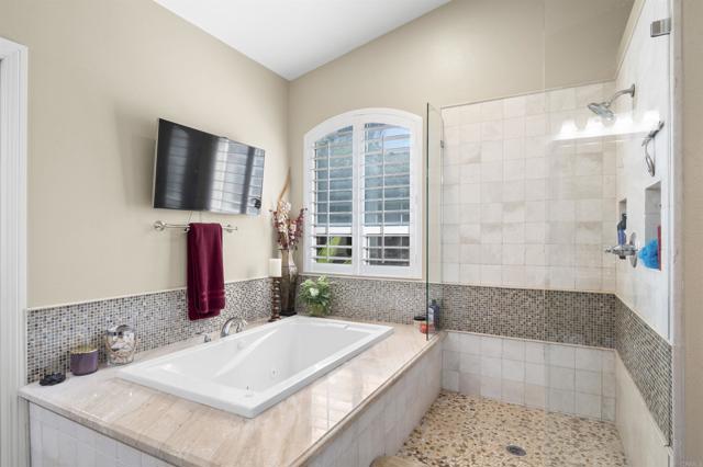 Detail Gallery Image 25 of 54 For 2408 Green River Dr, Chula Vista,  CA 91915 - 4 Beds | 3 Baths