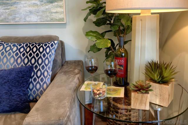 2005 Costa Del Mar Rd, Carlsbad CA: https://media.crmls.org/mediaz/4630f412-9a03-4dab-bca2-3ee26cd437de.jpg