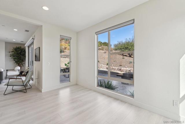 Image 11 of 63 For 5970 Shaw Lopez Row