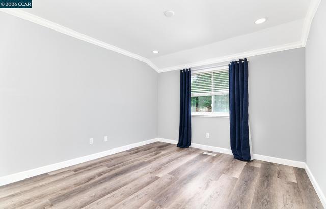 Image 29 of 43 For 23 Capistrano Ct