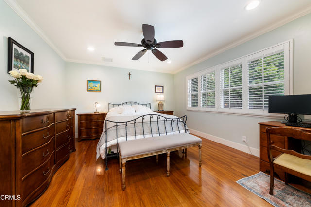 Detail Gallery Image 21 of 55 For 4402 El Camino Corto, La Canada Flintridge,  CA 91011 - 4 Beds | 3 Baths