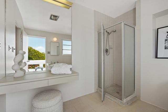 7316 Encelia Dr., La Jolla CA: https://media.crmls.org/mediaz/4632e2dd-1453-4bcc-8122-d8549ea1df85.jpg