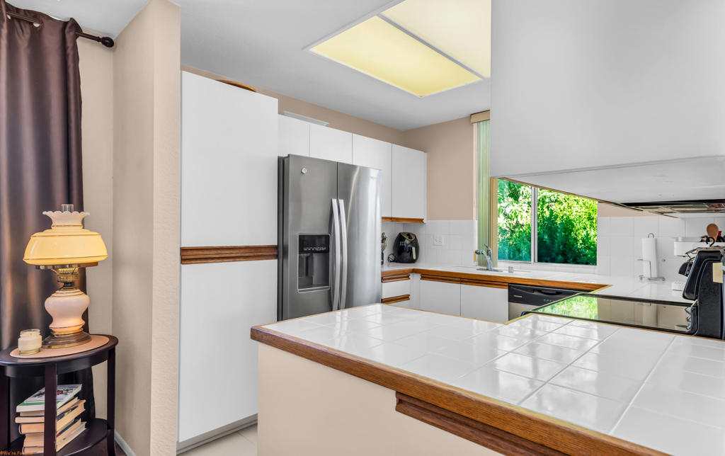 MLS #219138114PS image #5