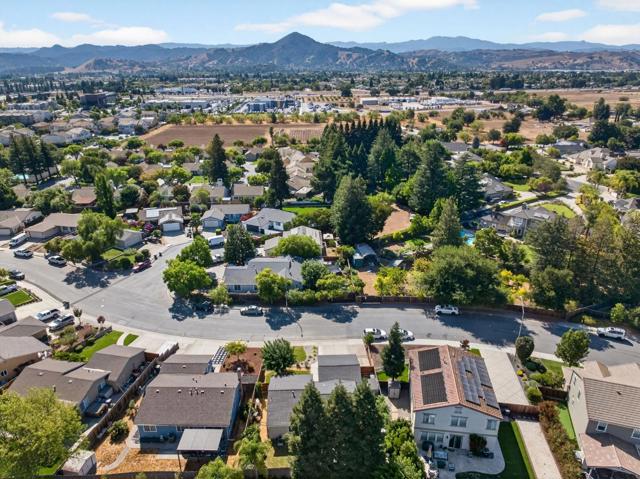 1295 Jasmine Way, Morgan Hill CA: https://media.crmls.org/mediaz/46341a50-88c3-43b0-aa32-d9f038ec8d42.jpg