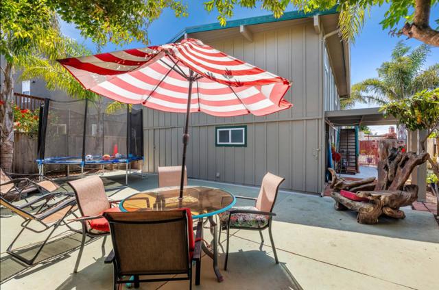 716 Seacliff Drive, Aptos CA: https://media.crmls.org/mediaz/4634f9c1-602e-44a3-b0fe-25bab0d0491e.jpg