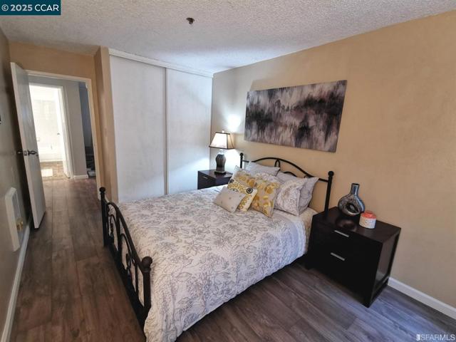 Image 18 of 25 For 555 Pierce St  328
