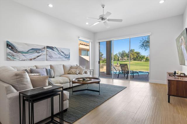 38 Pine Valley Drive, Rancho Mirage CA: https://media.crmls.org/mediaz/46360325-a2c2-4526-8033-87f495d88f22.jpg