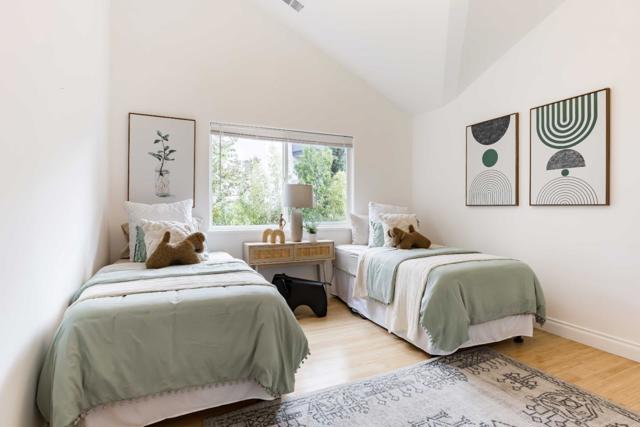 0 Claremont Avenue, Redwood City CA: https://media.crmls.org/mediaz/46367f83-3092-491f-838b-737c03f3cc5e.jpg