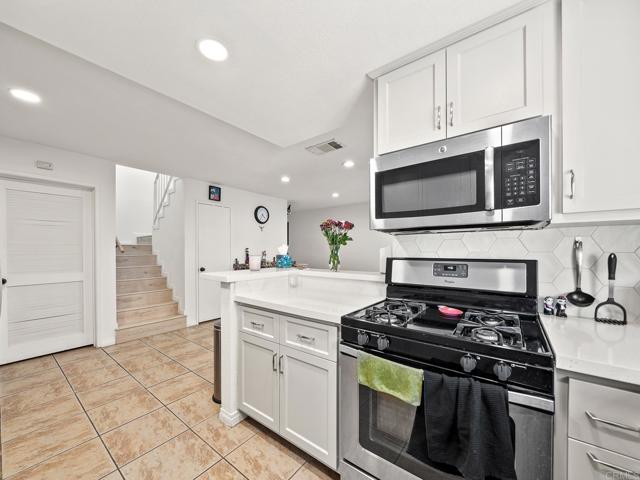 Detail Gallery Image 13 of 30 For 1465 East Lexington Ave 11c,  El Cajon,  CA 92019 - 2 Beds | 2/1 Baths