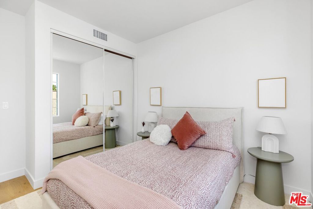 MLS #25577669 img 22