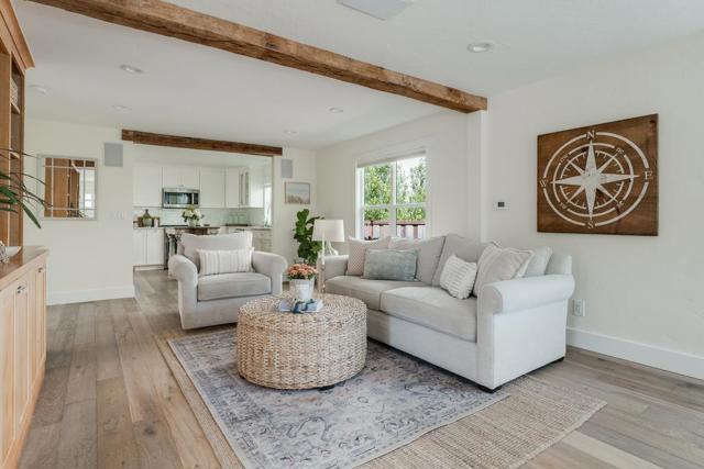430 Hillcrest Drive, Aptos CA: https://media.crmls.org/mediaz/4639dbcf-cd59-4c5c-8d6b-0ee40ecd78f4.jpg