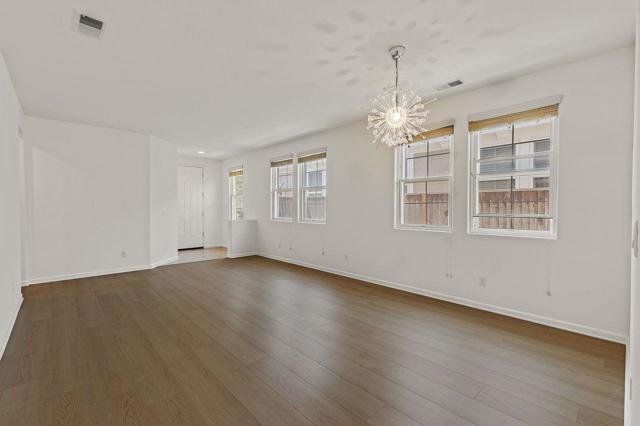 29165 Eden Shores Drive, Hayward CA: https://media.crmls.org/mediaz/463a6156-f099-436e-8db2-ff1cf36d8409.jpg