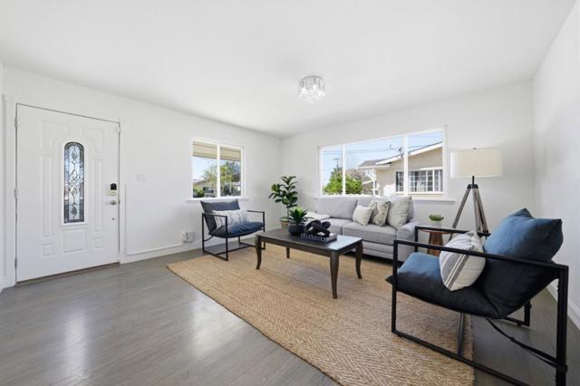 33790 Dartmouth Avenue, Union City CA: https://media.crmls.org/mediaz/463a89ab-47d2-4942-bea5-b578c060e53d.jpg