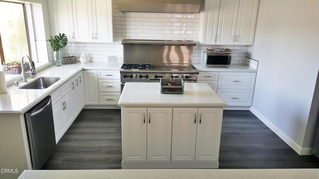 Detail Gallery Image 38 of 49 For 182 Rancho Adolfo Dr #83,  Camarillo,  CA 93012 - 2 Beds | 2 Baths