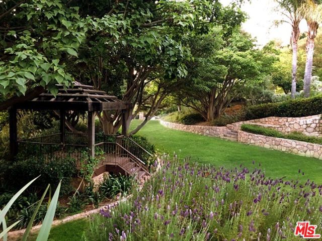 3756 FOOTHILL ESTATE (Private Lane) Road, Santa Barbara CA: https://media.crmls.org/mediaz/463c966b-9049-4f90-a1fa-896d940de5a1.jpg