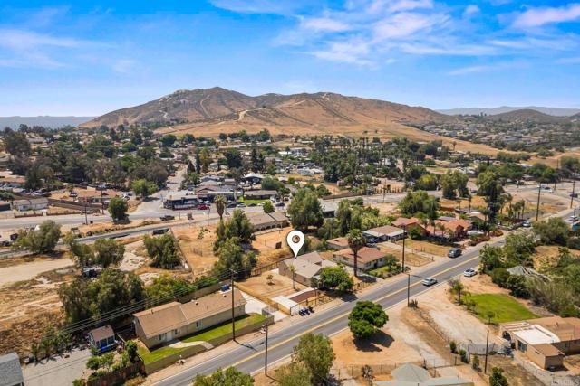Detail Gallery Image 24 of 33 For 7080 Valley Way, Jurupa Valley,  CA 92509 - 3 Beds | 2 Baths