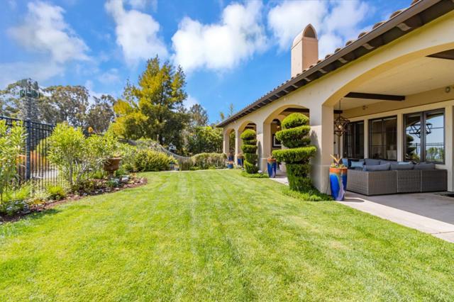7 Stonebrae Road, Hayward CA: https://media.crmls.org/mediaz/463f5b60-a90a-4f10-b806-36dac8e82e73.jpg