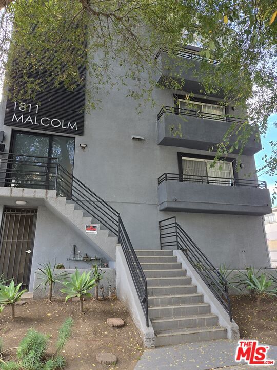 1811 Malcolm Avenue #1