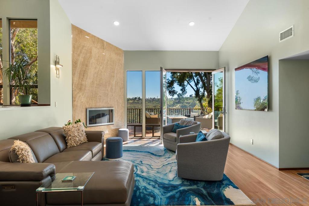 4645 Yerba Santa Drive - photo 19