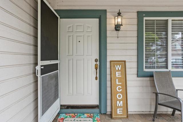 1150 ALOE CT., San Marcos CA: https://media.crmls.org/mediaz/464271e9-818f-4c1a-9f6b-cca86a121429.jpg