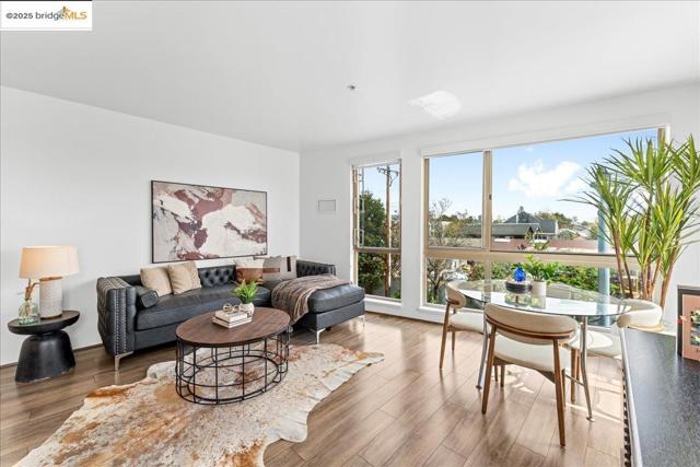 1201 Pine St, Oakland CA: https://media.crmls.org/mediaz/46447486-61b8-4d02-b1db-dce2890ab4f2.jpg