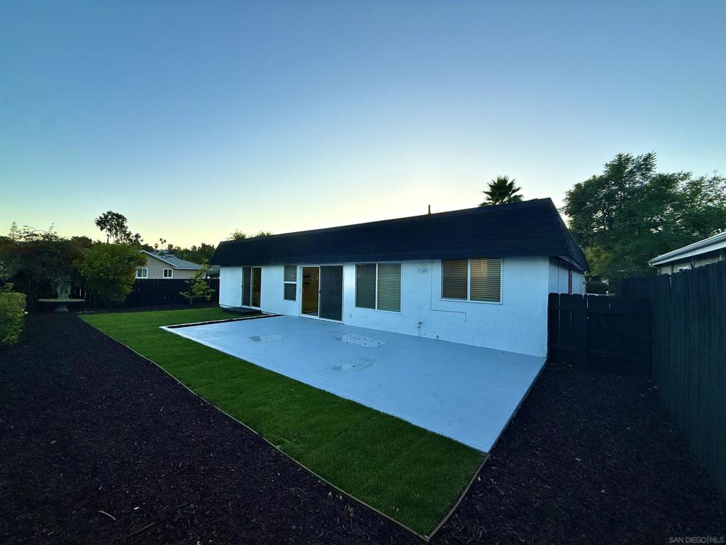 MLS #250042601SD image #21