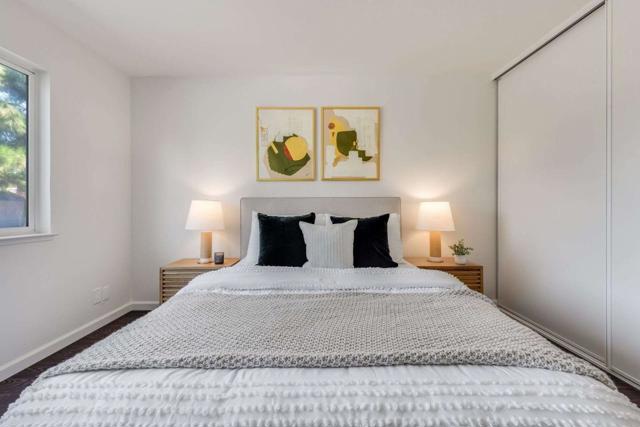 99 E Middlefield Road, Mountain View CA: https://media.crmls.org/mediaz/46459844-8e7c-4efb-b3d9-05037bdf4be4.jpg