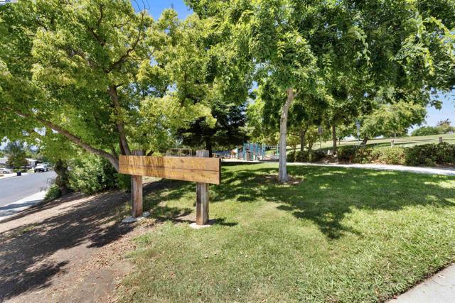 252 Martin Avenue, Livermore CA: https://media.crmls.org/mediaz/4645aacb-9997-4ce3-90a0-4f5a1ccb0abd.jpg