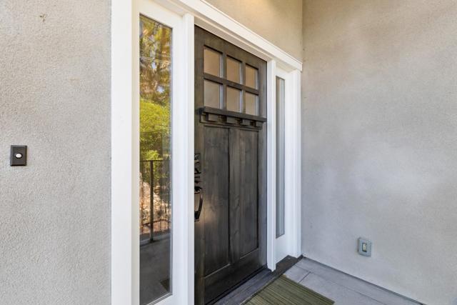 3729 Laurel Way, Redwood City CA: https://media.crmls.org/mediaz/4646a7d1-63d4-42dd-908e-a500c2145049.jpg
