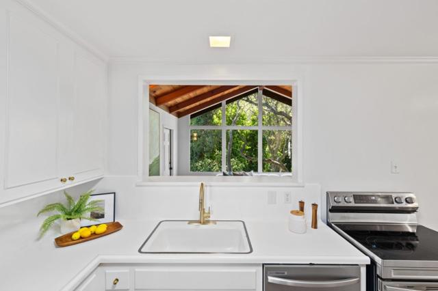740 Barcelona Drive, Millbrae CA: https://media.crmls.org/mediaz/4646e2e9-6544-43e0-ab07-85109e56b12c.jpg