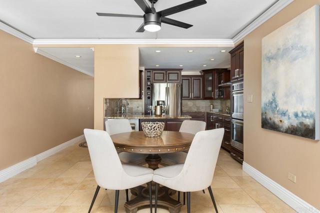 1200 Harbor N, Oceanside CA: https://media.crmls.org/mediaz/46475a1f-ecc5-4f6e-b5ab-a3a916cc402c.jpg