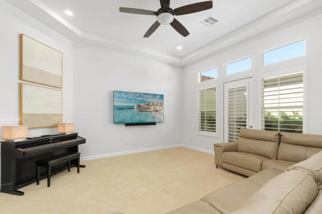 Image 17 of 44 For 1 Toscana Way